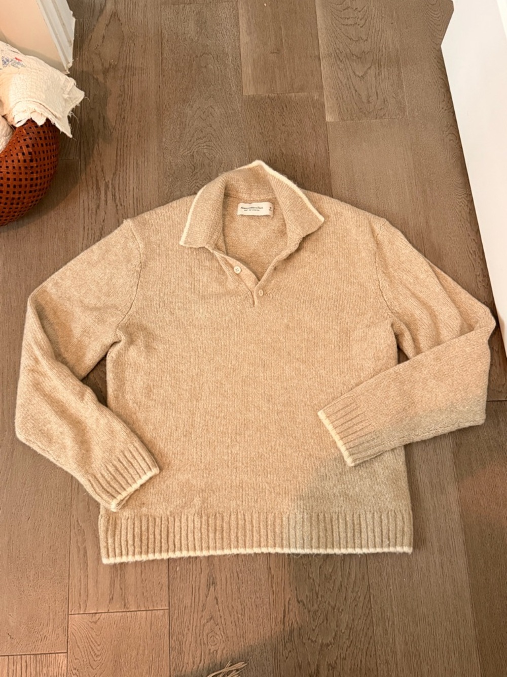 Abercrombie & Fitch Tan V-Neck Polo Knit Sweater